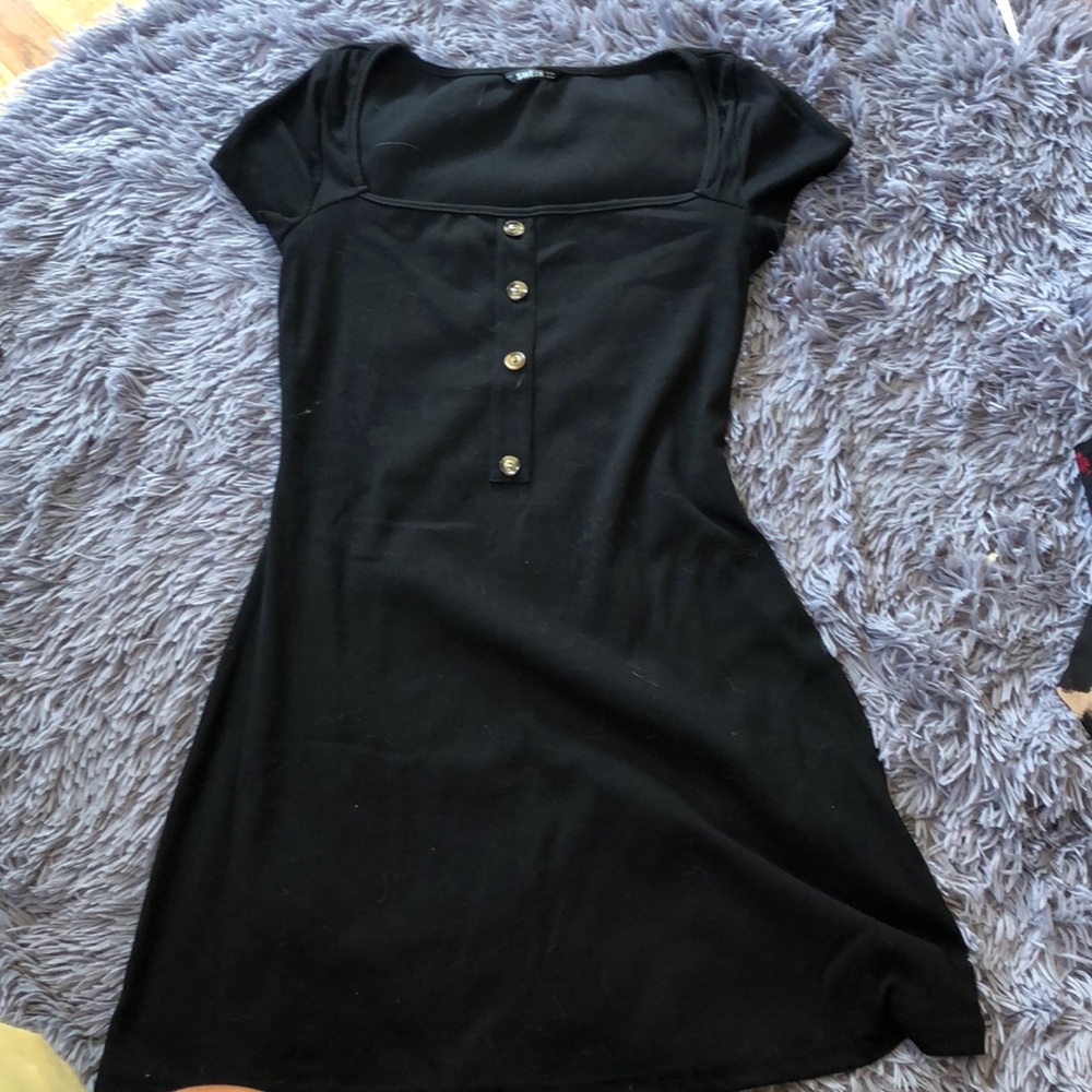 Square neck dress